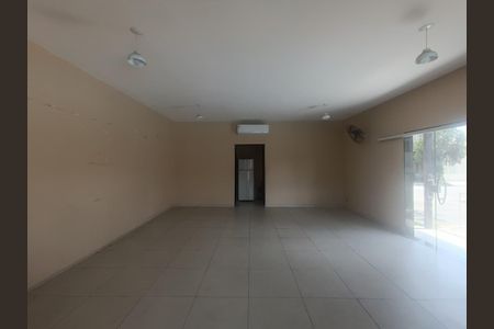 Casa de condomínio para alugar com 170m², 3 quartos e 1 vagaÁrea comum - Salão de festas