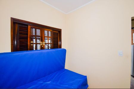 Casa à venda com 230m², 3 quartos e 4 vagasQuarto de Serviço