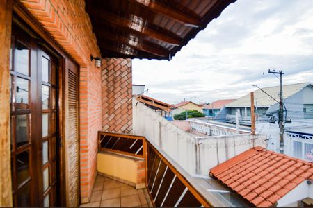 Casa à venda com 230m², 3 quartos e 4 vagasVaranda da Suíte