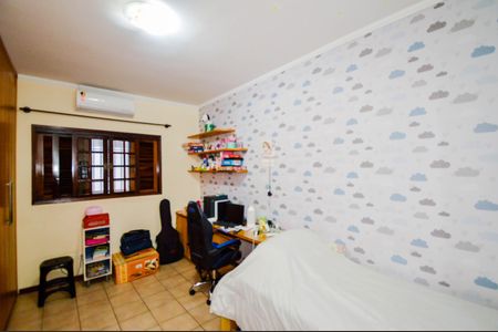 Casa à venda com 230m², 3 quartos e 4 vagasQuarto 2