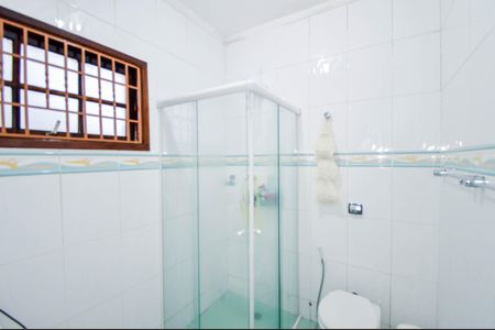 Casa à venda com 230m², 3 quartos e 4 vagasBanheiro Social