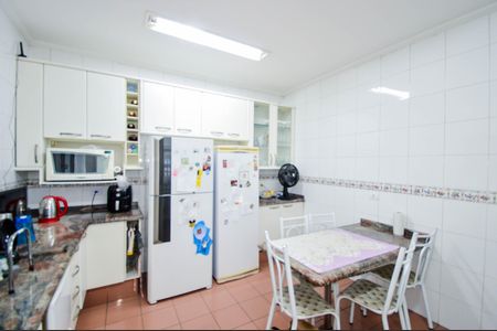 Casa à venda com 230m², 3 quartos e 4 vagasCozinha