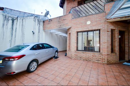 Casa à venda com 230m², 3 quartos e 4 vagasGaragem