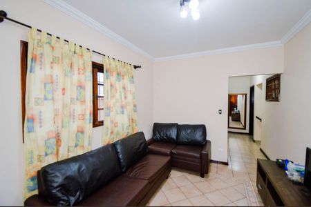 Casa à venda com 230m², 3 quartos e 4 vagasSala de TV