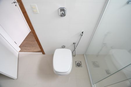 Apartamento à venda com 107m², 2 quartos e 2 vagasBanheiro Suíte