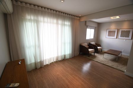 Apartamento à venda com 107m², 2 quartos e 2 vagasSalaSala