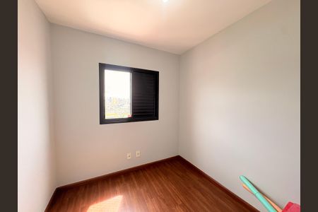 Apartamento para alugar com 77m², 3 quartos e 1 vagaQuarto 1