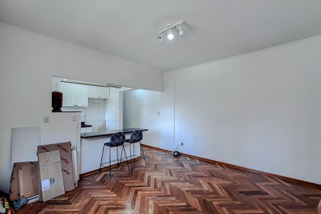 Sala de apartamento para alugar com 1 quarto, 55m² em Liberdade, São Paulo
