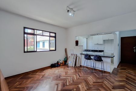 Sala de apartamento para alugar com 1 quarto, 55m² em Liberdade, São Paulo