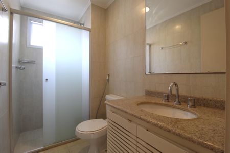 Apartamento à venda com 173m², 3 quartos e 2 vagasBanheiro Social