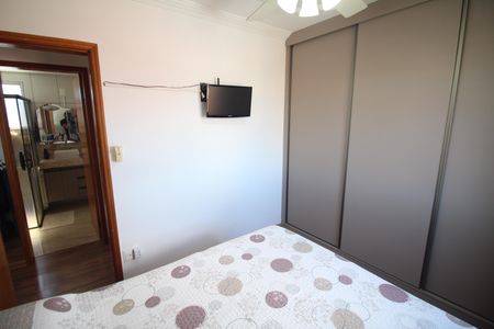 Apartamento à venda com 53m², 2 quartos e 2 vagasQuarto 1