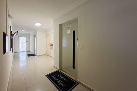 Apartamento para alugar com 52m², 1 quarto e 1 vagaHall de entrada
