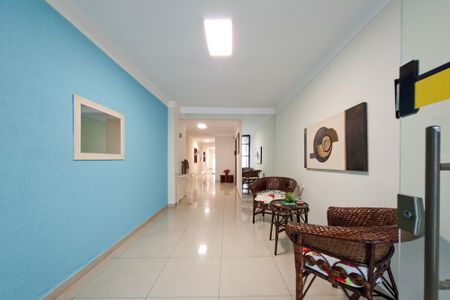 Apartamento para alugar com 52m², 1 quarto e 1 vagaHall de entrada