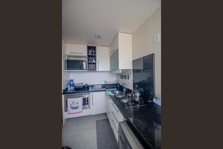 Apartamento para alugar com 67m², 2 quartos e 2 vagasCozinha