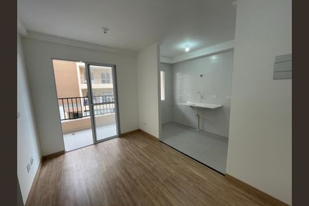 Sala de apartamento para alugar com 2 quartos, 44m² em Jardim da Gloria, Cotia