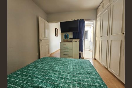 Casa à venda com 176m², 3 quartos e 1 vagaSuite 