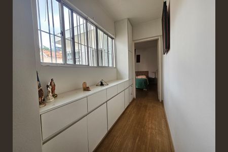 Casa à venda com 176m², 3 quartos e 1 vagaCorredor