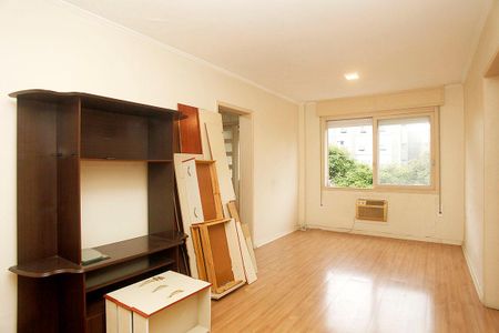 Sala de apartamento para alugar com 1 quarto, 45m² em Petrópolis, Porto Alegre