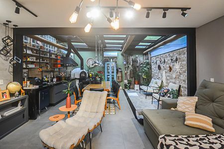 Casa à venda com 118m², 3 quartos e 4 vagasSala