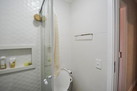 Casa à venda com 118m², 3 quartos e 4 vagasBanheiro