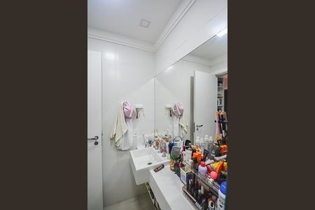 Casa à venda com 118m², 3 quartos e 4 vagasBanheiro da Suíte