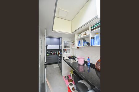 Casa à venda com 118m², 3 quartos e 4 vagasÁrea de Serviço