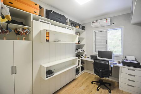 Casa à venda com 118m², 3 quartos e 4 vagasQuarto 2