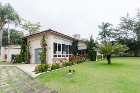 Casa à venda com 118m², 3 quartos e 4 vagasÁrea comum - Salão de festas