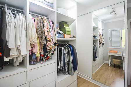 Casa à venda com 118m², 3 quartos e 4 vagasQuarto 1