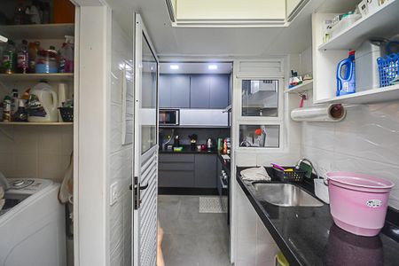 Casa à venda com 118m², 3 quartos e 4 vagasÁrea de Serviço