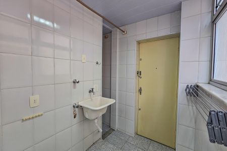 Apartamento para alugar com 100m², 3 quartos e 1 vaga Apartamento para alugar com 100m², 3 quartos e 1 vagaÁrea de Serviço