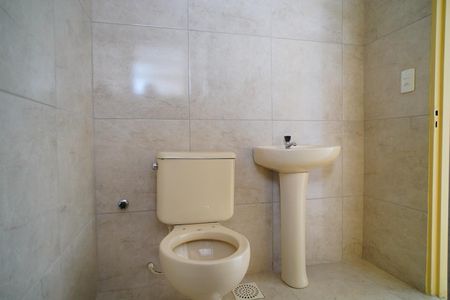 Apartamento para alugar com 65m², 2 quartos e 1 vagaBanheiro 