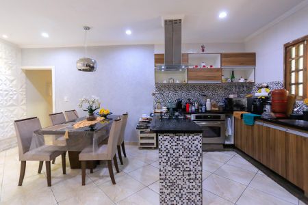 Cozinha de casa para alugar com 4 quartos, 92m² em Jardim Raposo Tavares, São Paulo