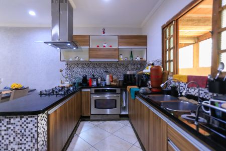 Casa para alugar com 92m², 4 quartos e 1 vagaCozinha