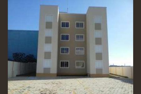 Apartamento para alugar com 50m², 2 quartos e 1 vaga Apartamento para alugar com 50m², 2 quartos e 1 vagaFachada