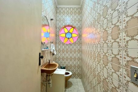 Lavabo de casa à venda com 3 quartos, 185m² em Vila Alexandria, São Paulo
