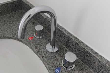 Apartamento à venda com 178m², 3 quartos e 2 vagasBanheiro da suíte 3