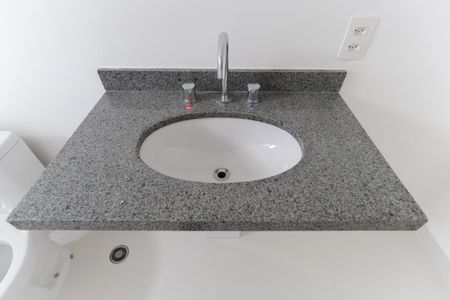 Apartamento à venda com 178m², 3 quartos e 2 vagasBanheiro da suíte 1