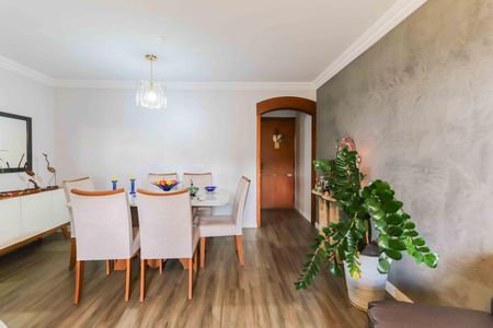 Apartamento à venda com 90m², 3 quartos e 2 vagasSala