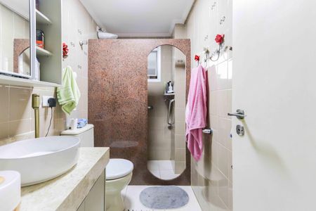 Apartamento à venda com 90m², 3 quartos e 2 vagasBanheiro