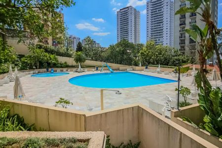 Apartamento à venda com 90m², 3 quartos e 2 vagasÁrea comum - Piscina
