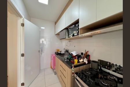 Apartamento à venda com 66m², 2 quartos e 1 vagaCozinha 