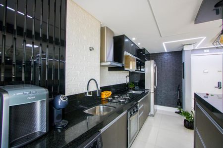 Apartamento à venda com 72m², 2 quartos e 2 vagas Apartamento à venda com 72m², 2 quartos e 2 vagasCozinha/Área de serviço