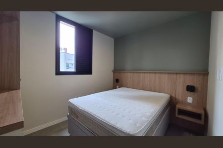 Quarto de apartamento para alugar com 1 quarto, 35m² em Jardim, Santo André