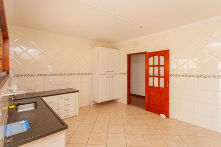 Casa à venda com 300m², 4 quartos e 2 vagasCozinha