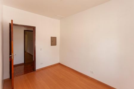 Casa à venda com 300m², 4 quartos e 2 vagasQuarto Suíte 2