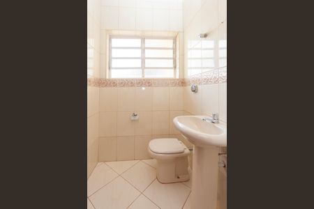 Casa à venda com 300m², 4 quartos e 2 vagasLavabo