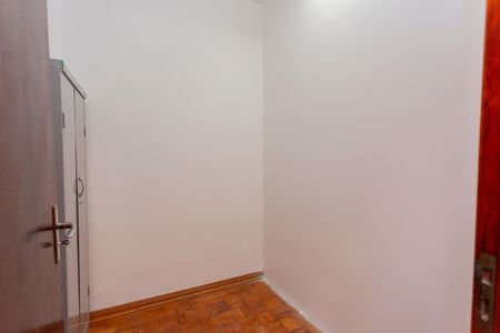 Casa à venda com 300m², 4 quartos e 2 vagasEscritório