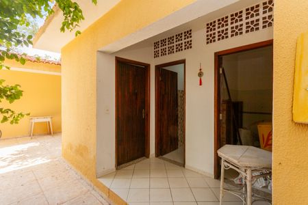 Casa à venda com 300m², 4 quartos e 2 vagasEdícula