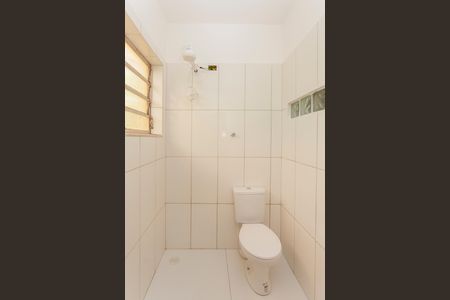 Casa à venda com 300m², 4 quartos e 2 vagasBanheiro da Suíte 1